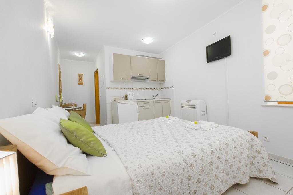 Top City Center Apartments Шибеник Екстер'єр фото